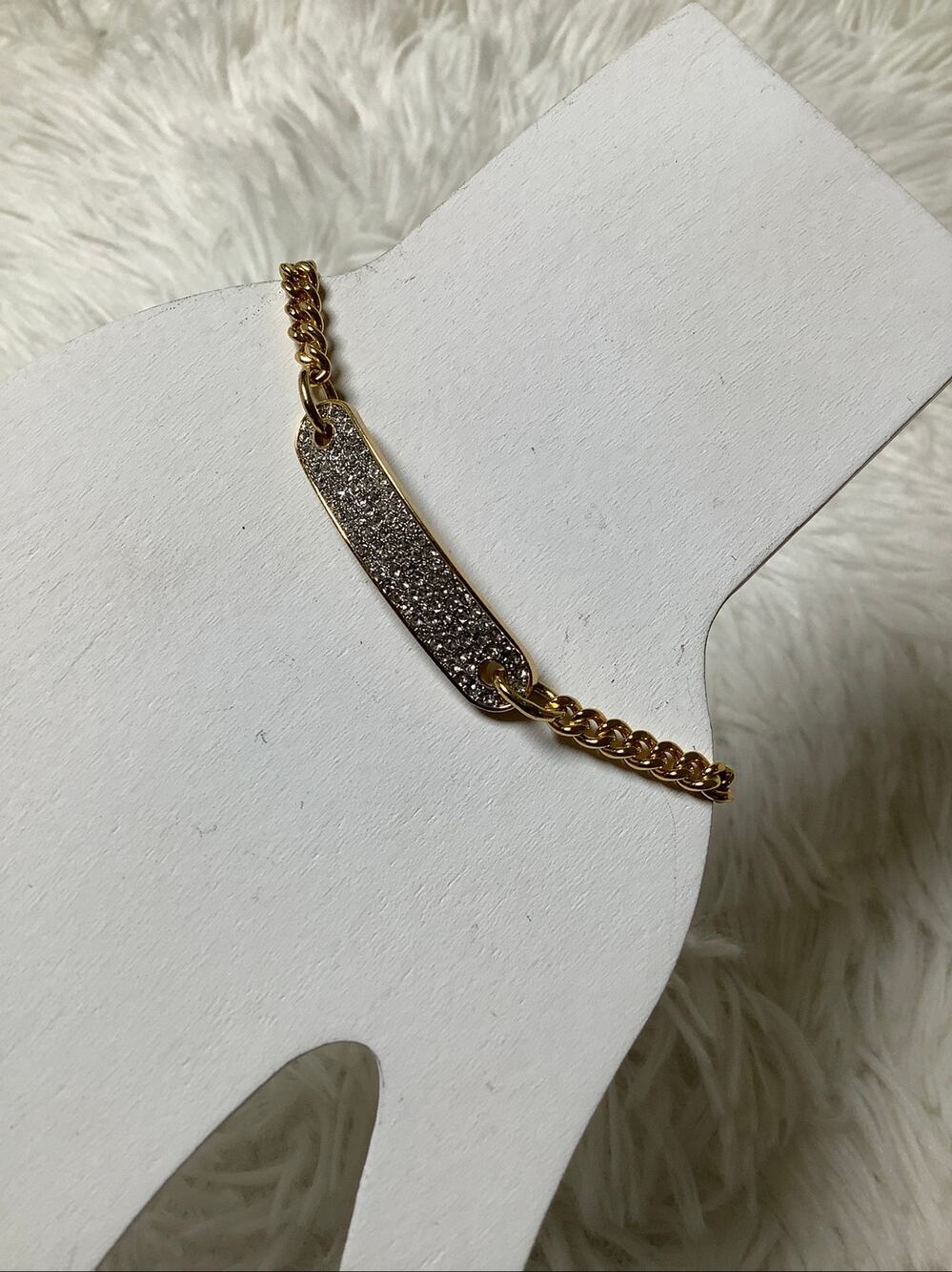 Juicy Couture Gold Tone Bedazzled Flat ID Bar Chain Link Bracelet A6-38